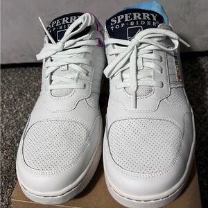 Sperry White SB19 PRIDE MULTI Sneakers size 10.5